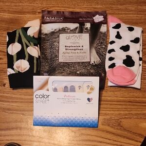 Colorful Socks and Paraffin Booties Set With Pedicure Press On Nails